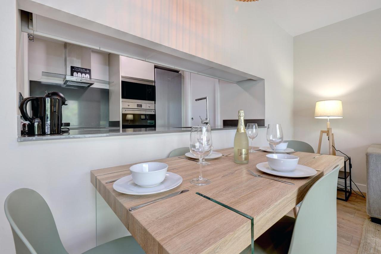 Stylish 2 Bedroom Apartment In Estepona Old Town Ngoại thất bức ảnh