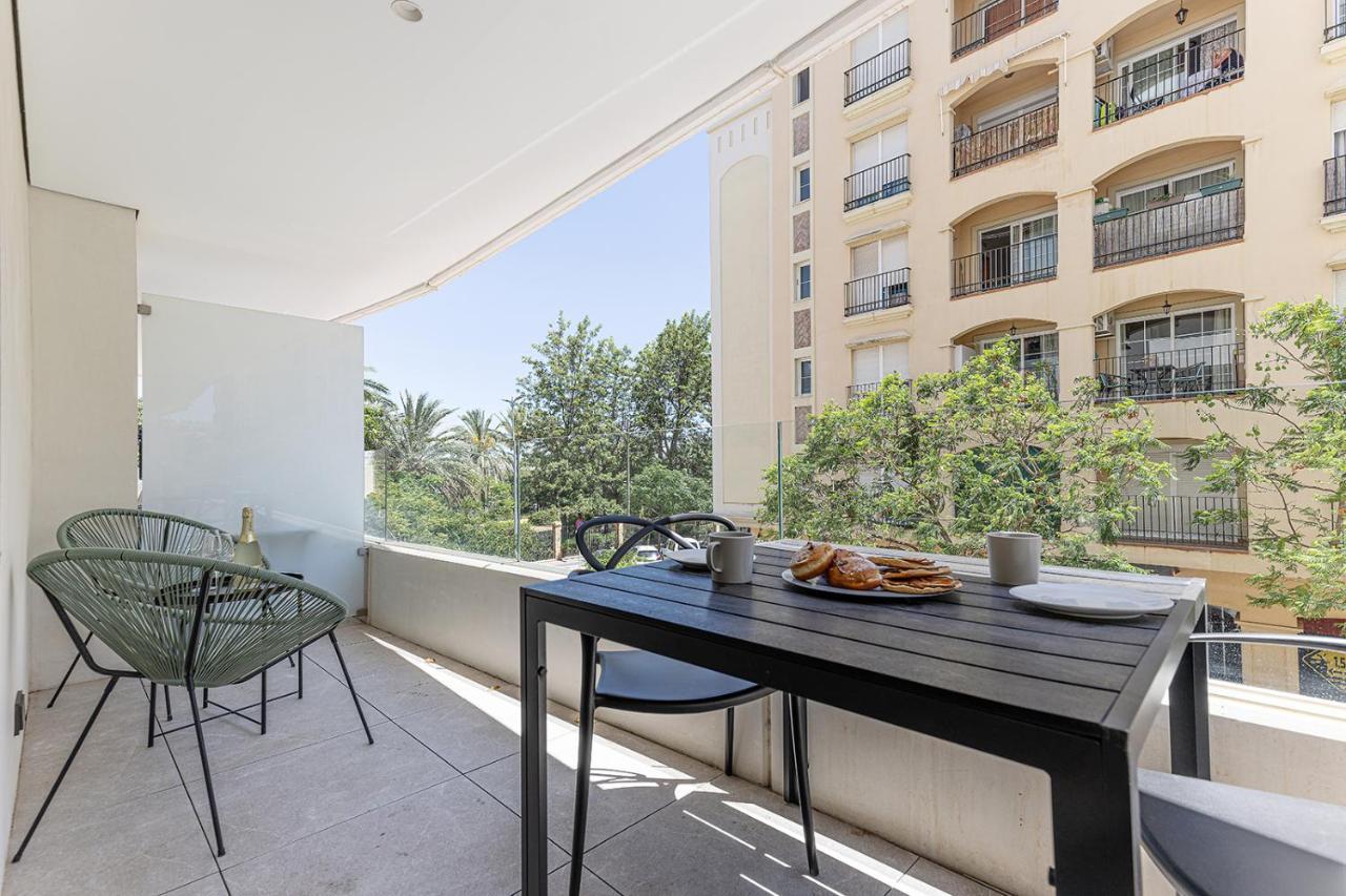 Stylish 2 Bedroom Apartment In Estepona Old Town Ngoại thất bức ảnh