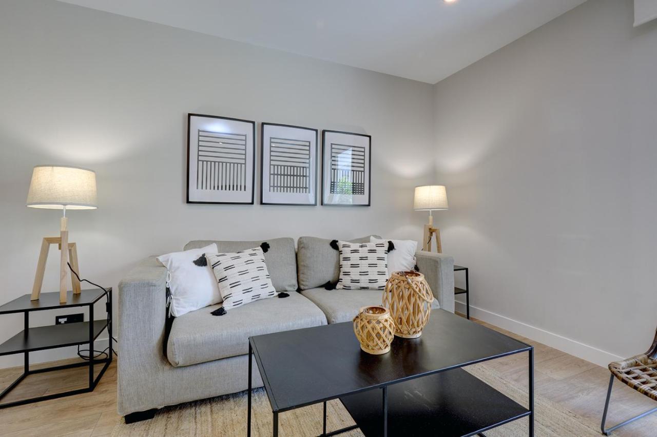 Stylish 2 Bedroom Apartment In Estepona Old Town Ngoại thất bức ảnh
