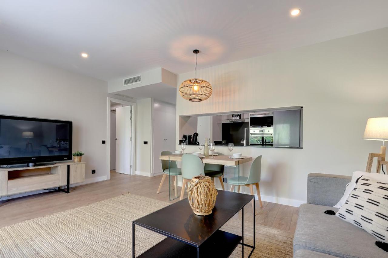 Stylish 2 Bedroom Apartment In Estepona Old Town Ngoại thất bức ảnh