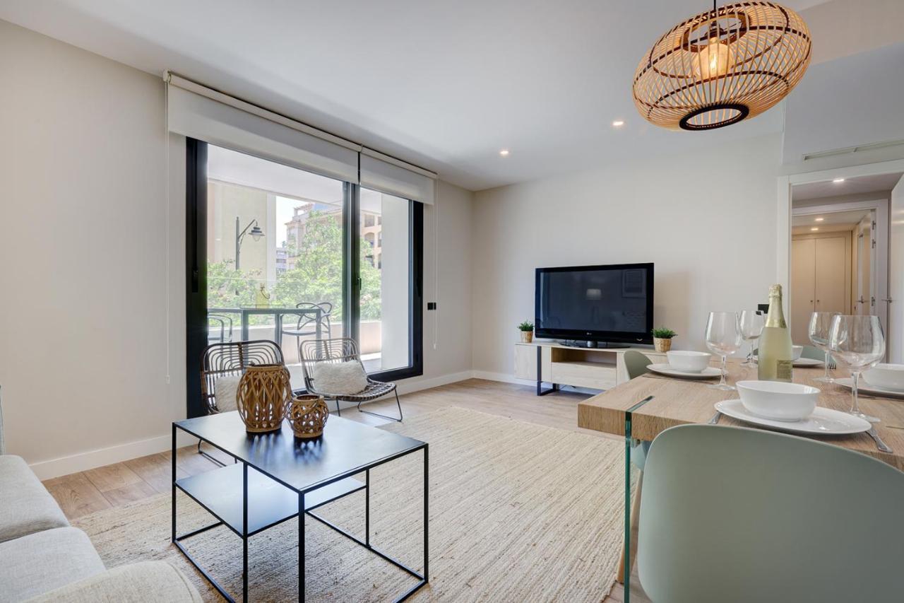 Stylish 2 Bedroom Apartment In Estepona Old Town Ngoại thất bức ảnh