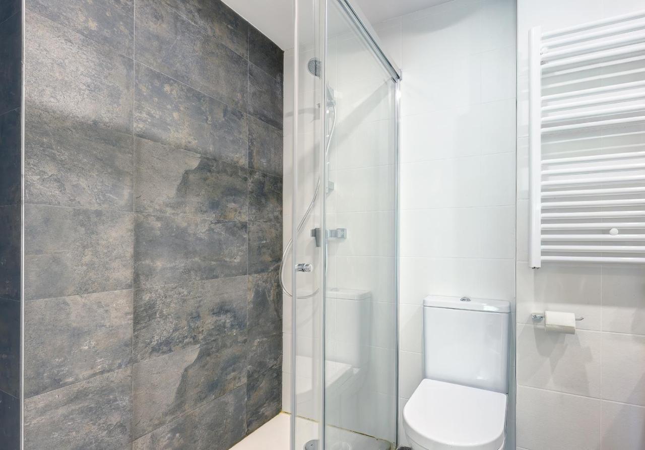 Stylish 2 Bedroom Apartment In Estepona Old Town Ngoại thất bức ảnh